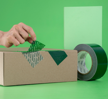 Fita de segurança, verde, useral, evidência, caixas de papelão, remessas, comércio eletrônico.