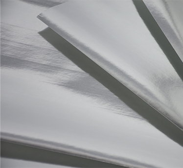 Papéis e filmes metálicos