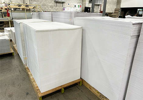 Resmas, hojas de papel.